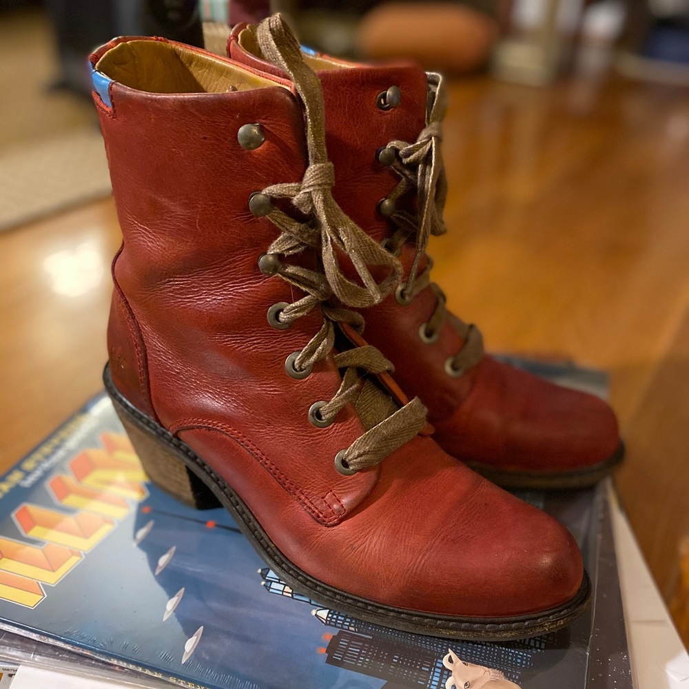 John Fluevog Nuni Boot